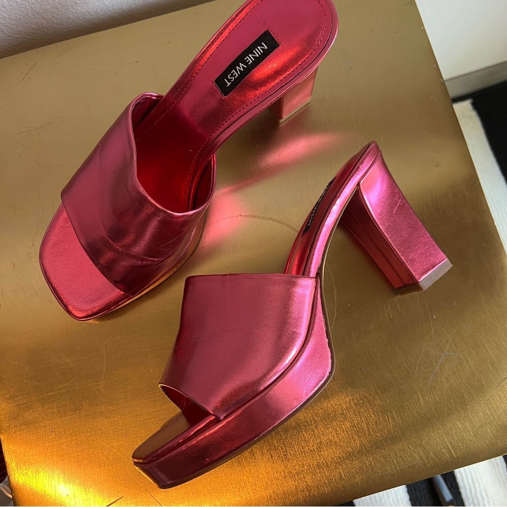Nine West Pink Heels with Chunky Block Heel - Picture 4 of 9